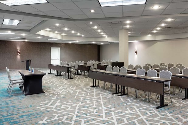Images DoubleTree by Hilton Birmingham Perimeter Park
