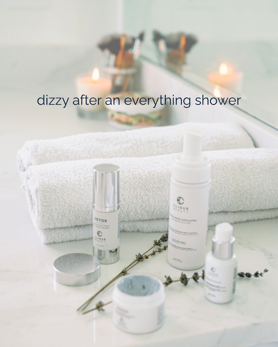 Clique Boutique - Holiday Manor Image