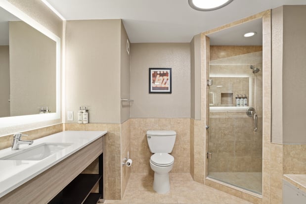 Images Holiday Inn Baton Rouge College Drive I-10 by IHG
