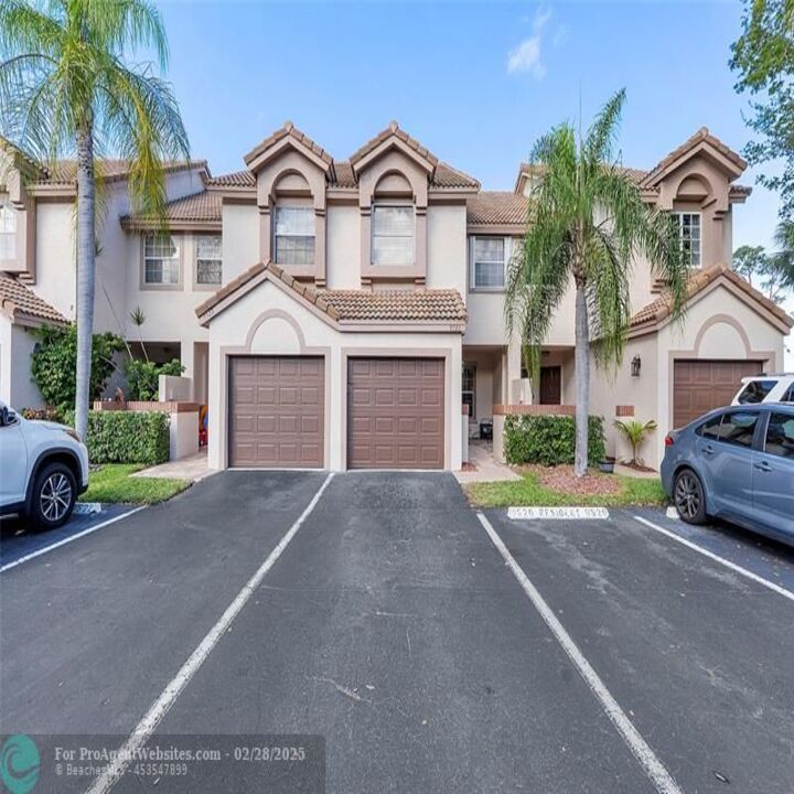 Images Mary Valencia, PA | Valencia Real Estate Group