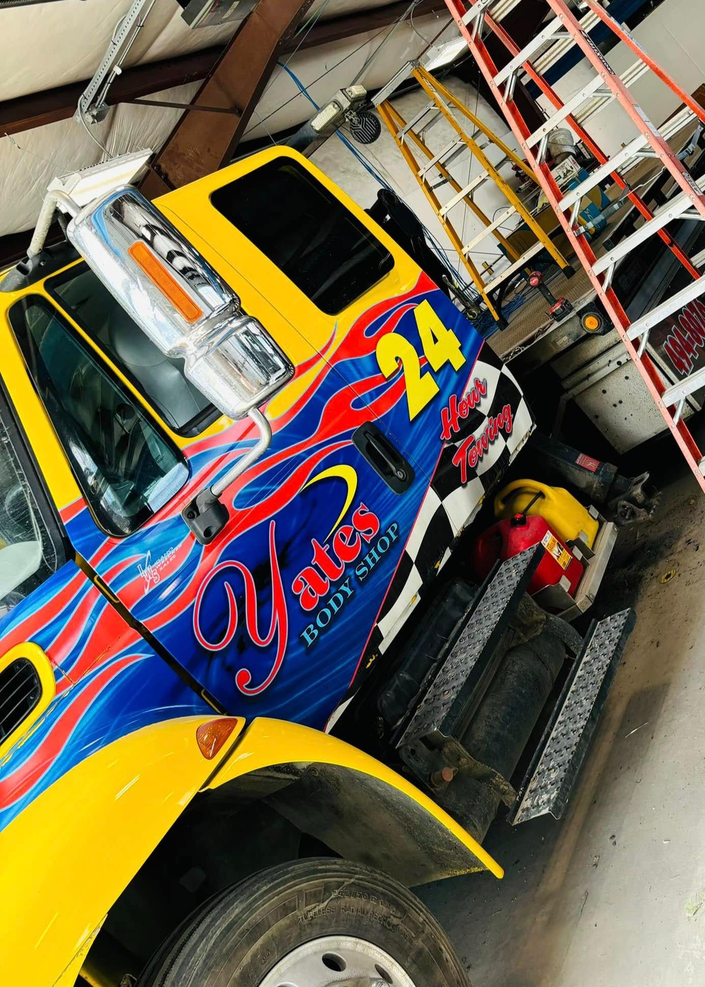 We are here for you when you need us most. With our 24-hour towing service, Yates Body Shop provides end-to-end care from the moment of collision to the final quality inspection. Trust our team to transport and restore your vehicle to original manufacturer standards.