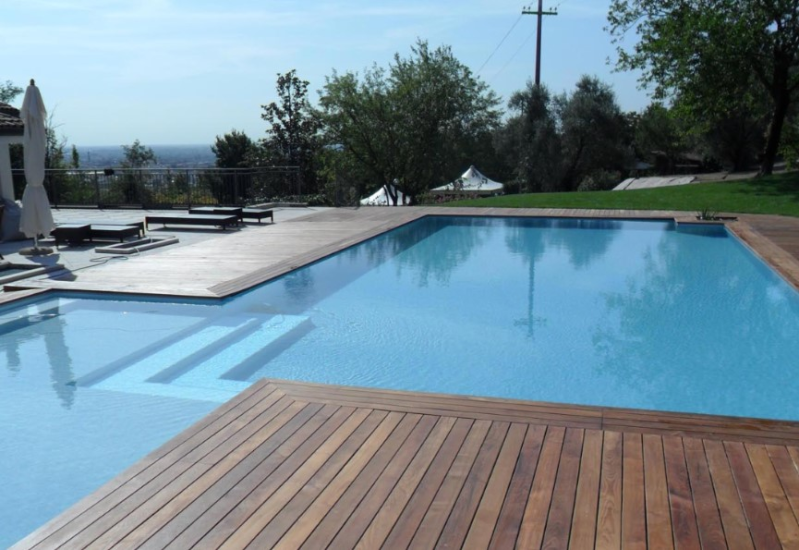 Images Lo Sapio Pools Showroom