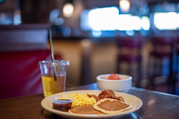 Images Holiday Inn & Suites Across From Universal Orlando by IHG