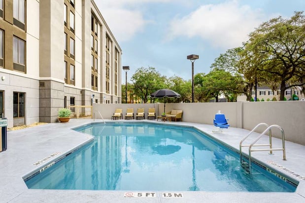 Images Hampton Inn Jacksonville-Downtown-I-95