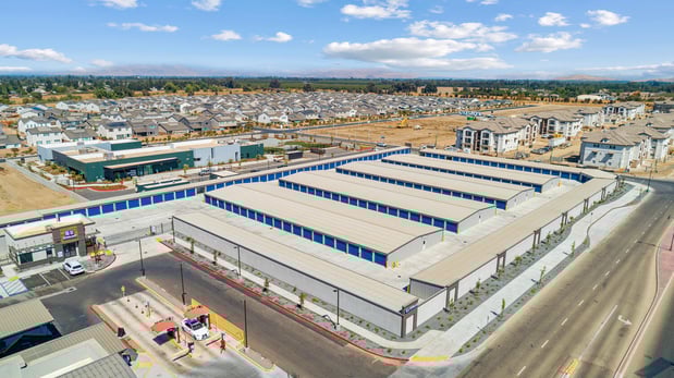 Images Storland - Visalia