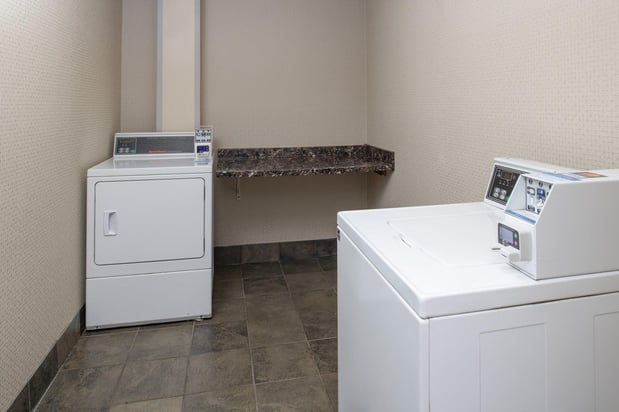 Images Holiday Inn Portland - Columbia Riverfront by IHG