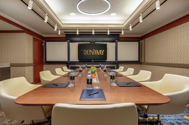 Images The Duniway Portland, a Hilton Hotel