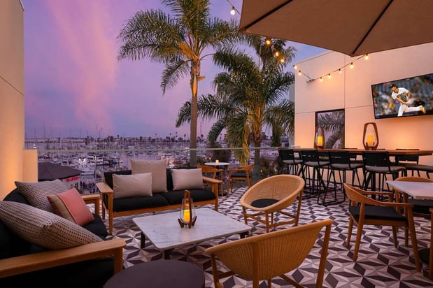 Images The Monsaraz San Diego, Tapestry Collection by Hilton