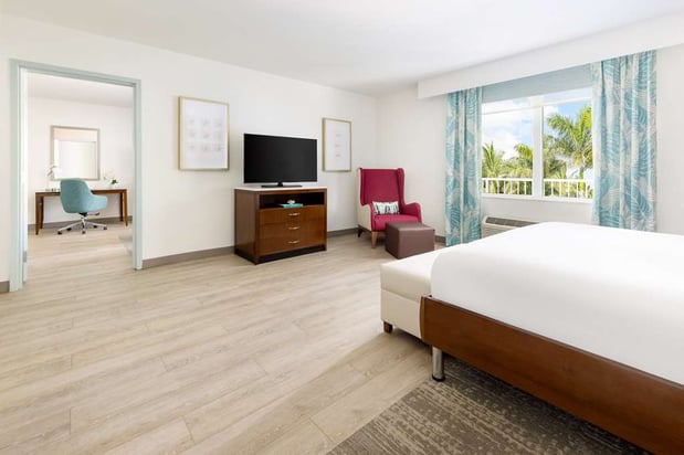 Images Hilton Garden Inn Key West / The Keys Collection