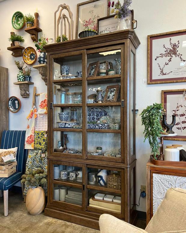 Images Miss Daisy's Home & Decor Co.