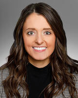 Kelsey Holzer, APRN, CNP - Mandan, ND - Family Medicine