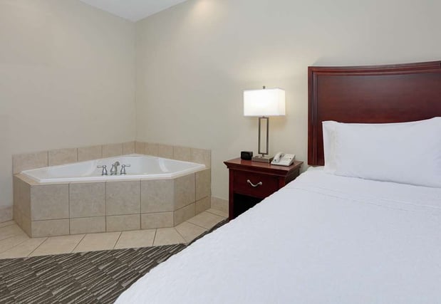 Images Hampton Inn & Suites Southern Pines-Pinehurst