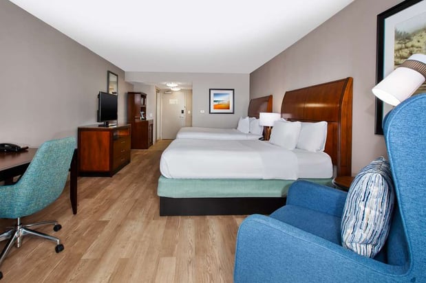 Images Hilton Garden Inn Virginia Beach Oceanfront