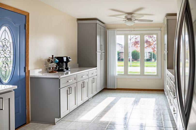 Grey is an incredibly popular trend when it comes to kitchen design, and we can certainly see why! G Kitchen Tune-Up Savannah Brunswick Savannah (912)424-8907