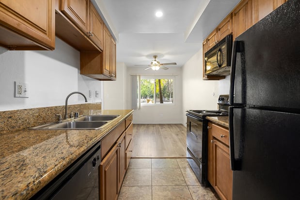 Images Lombardi Apartments