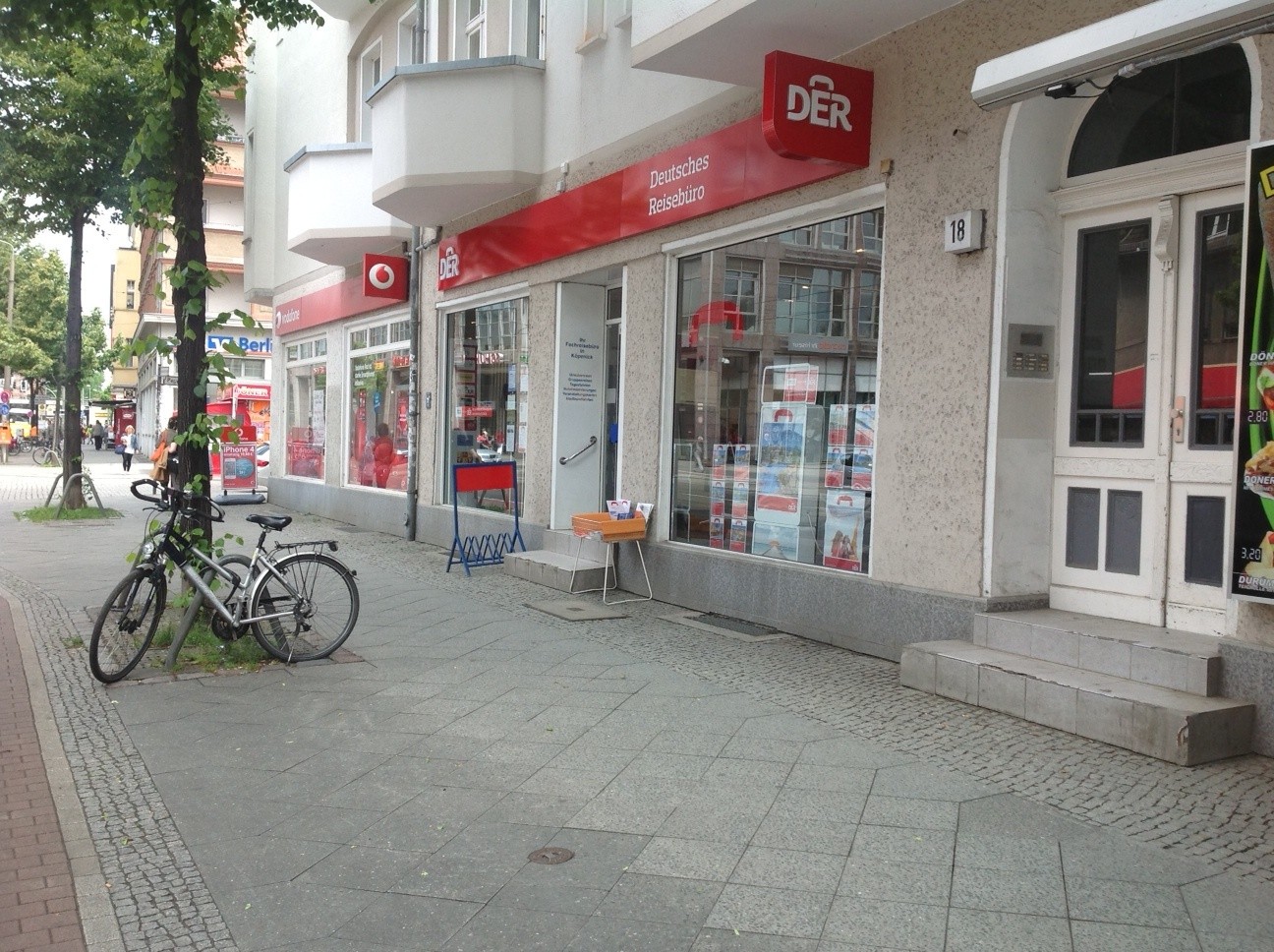 DERTOUR Reisebüro, Bahnhofstraße 18 in Berlin