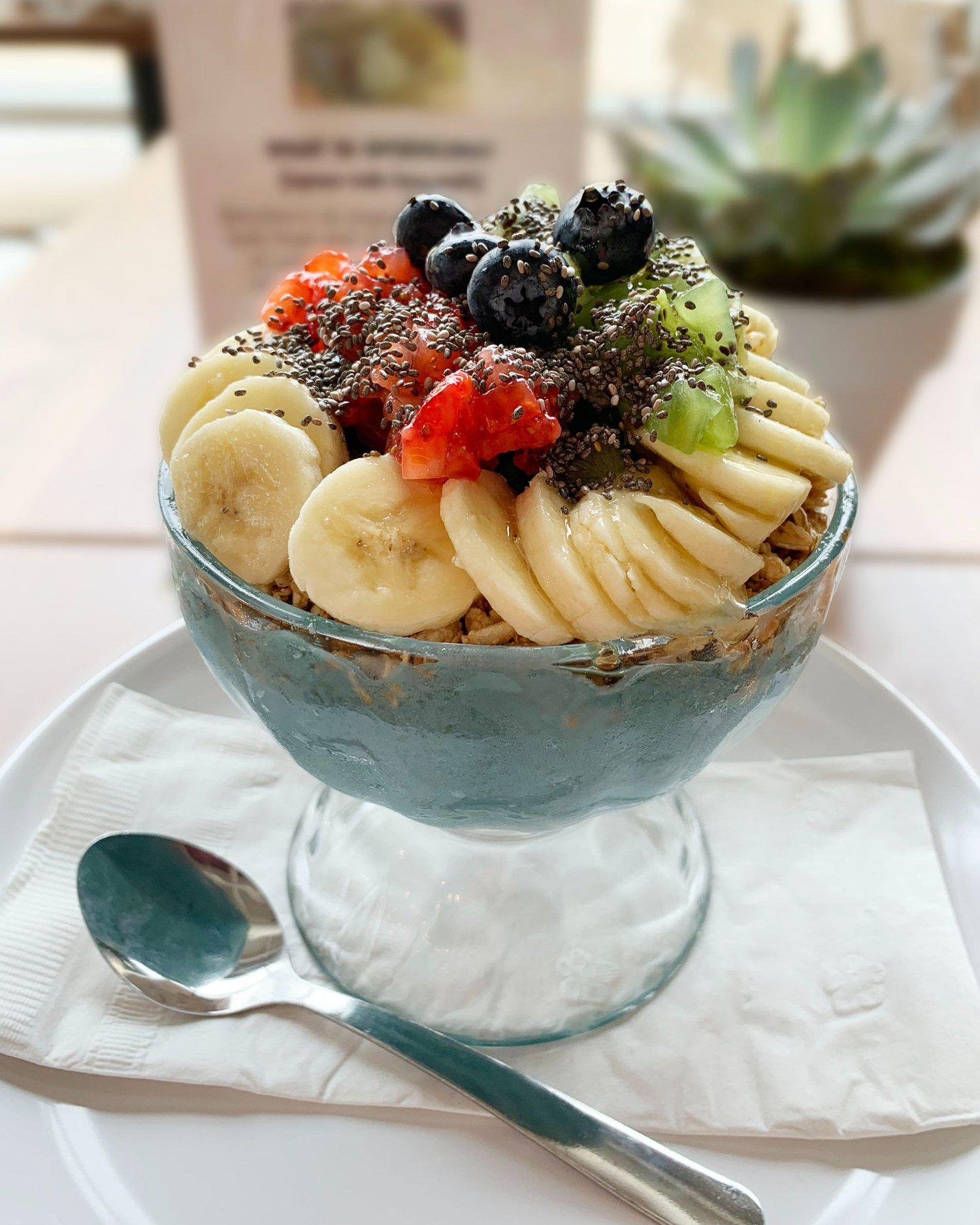 Berries & Bowls - Bethesda Row