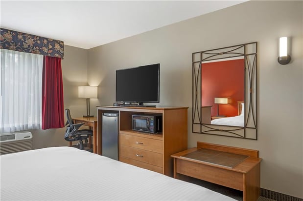 Images Best Western Bronco Inn