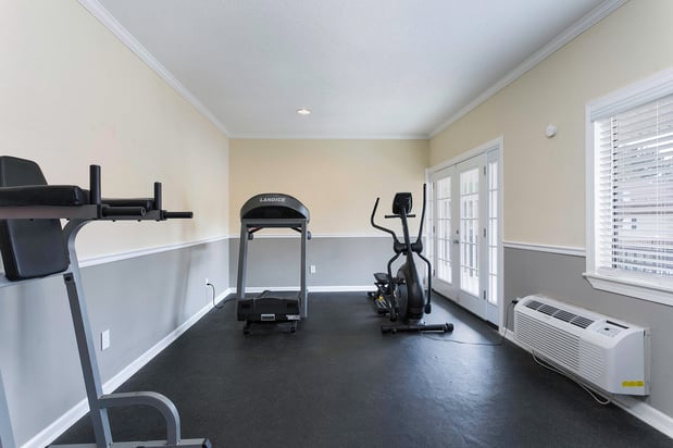 Images PineGate Apartments