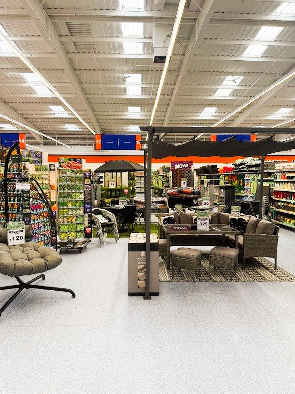 Images B&M Store with Garden Centre