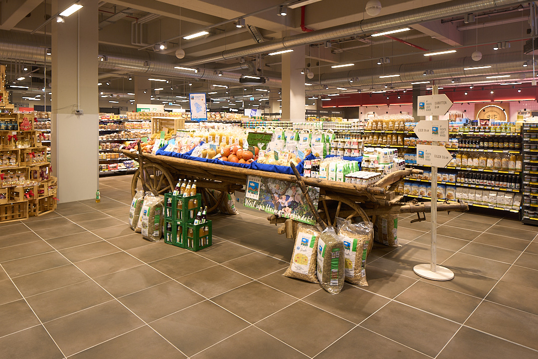 Bild 10 REWE Kriegisch in München