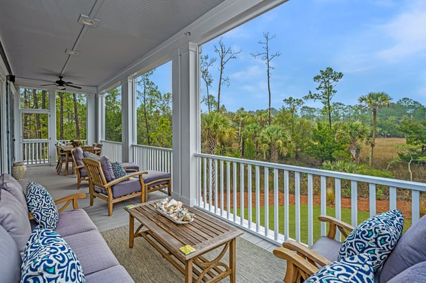 Images Kimberly Ritter - Realtor in Mt. Pleasant, SC