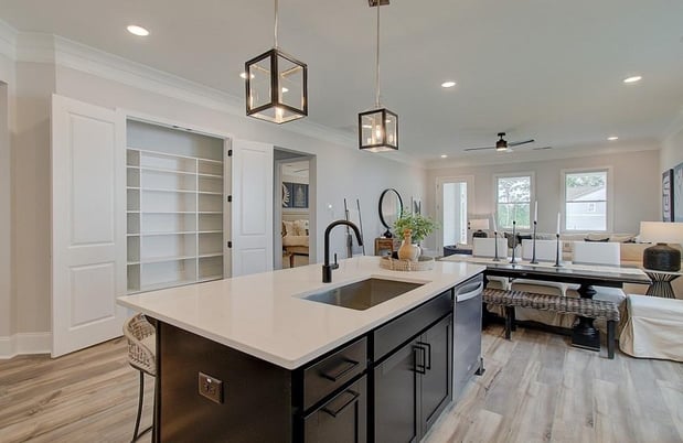 Images Traton Homes