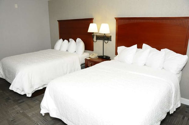 Images Hampton Inn & Suites Redding