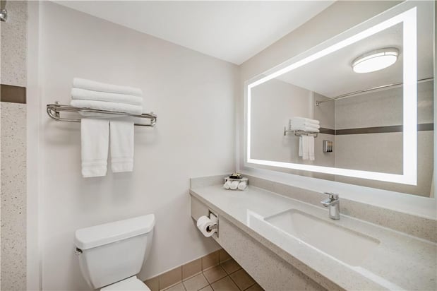 Images Best Western Plus Twin View Inn & Suites