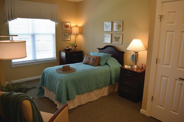 Images Spring Arbor of Crofton
