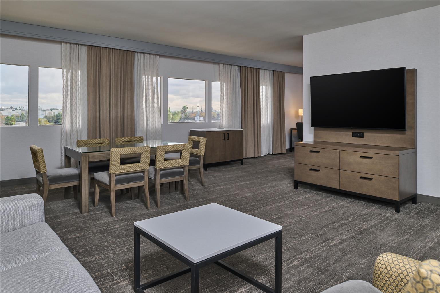 Guest room