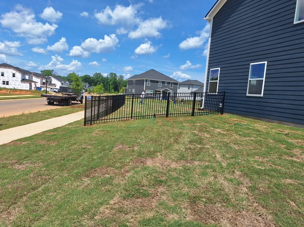 Images B Line Fencing & Services