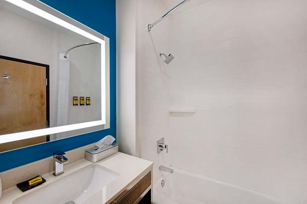 Images Best Western Plus Executive Residency Carlsbad Hotel