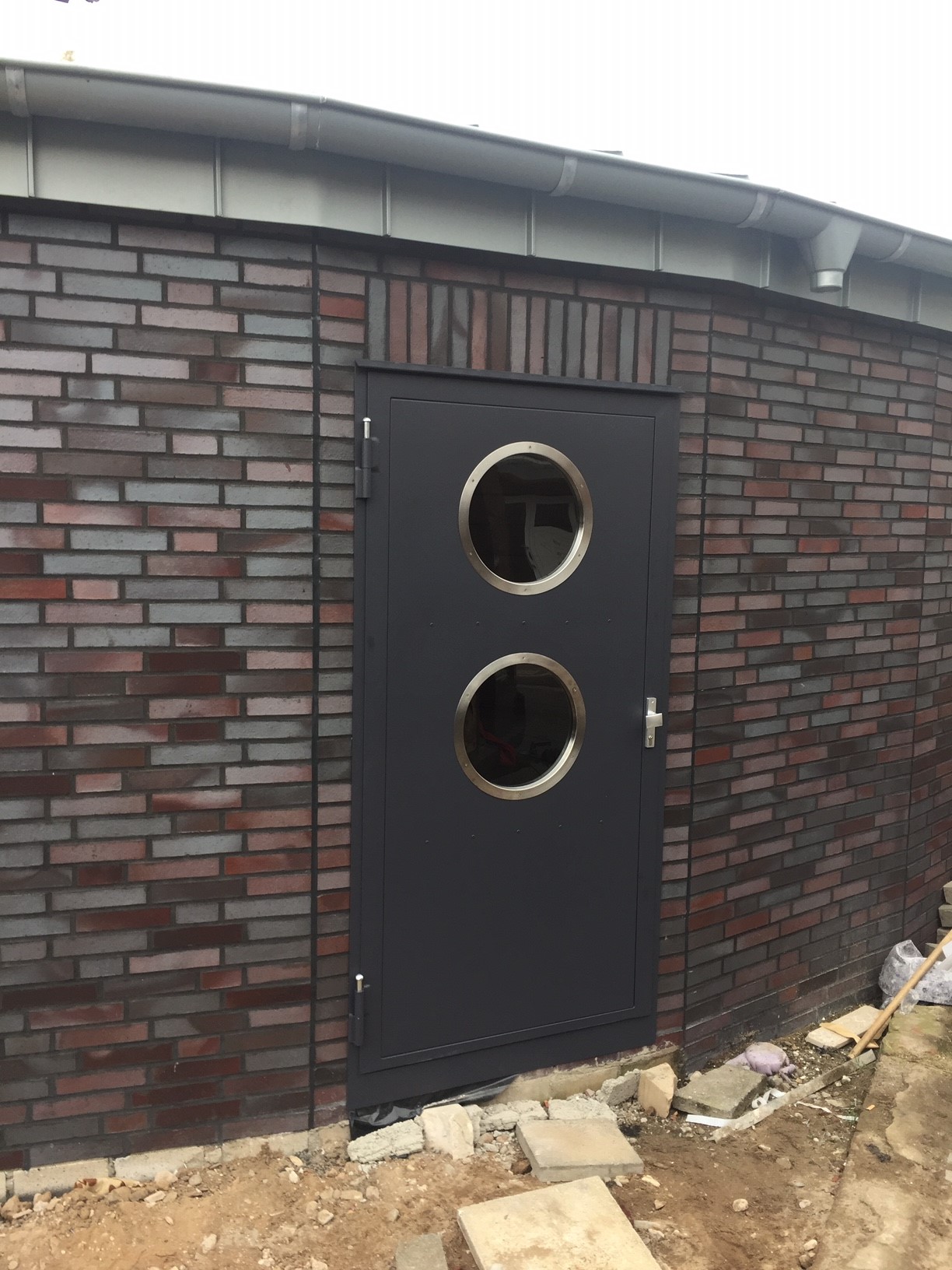 Kronenberg&Breuer GmbH, Mühlenweg  5 in Rommerskirchen