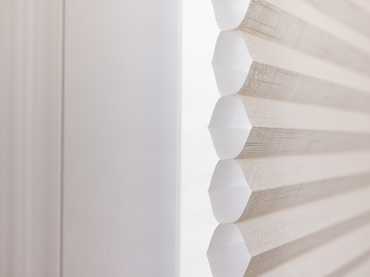 Experience the perfect balance of comfort and energy efficiency. Our Cellular Shades feature honeycomb-shaped cells that trap air, providing a layer of insulation that keeps your room cozy in the winter and cool in the summer.