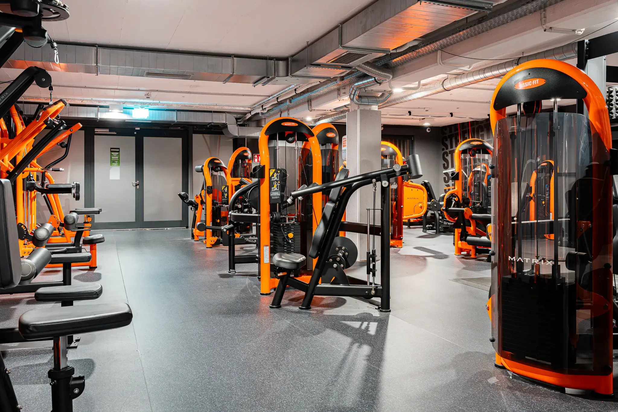 Basic-Fit 24/7, Über Brücken 6 in Trier