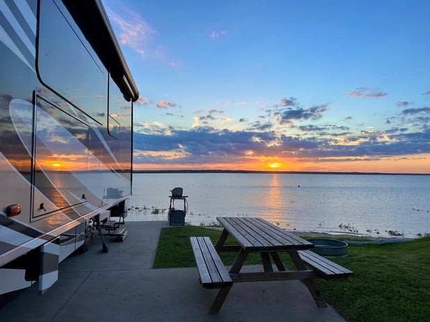 Images On The Lake RV and Cabin Resort