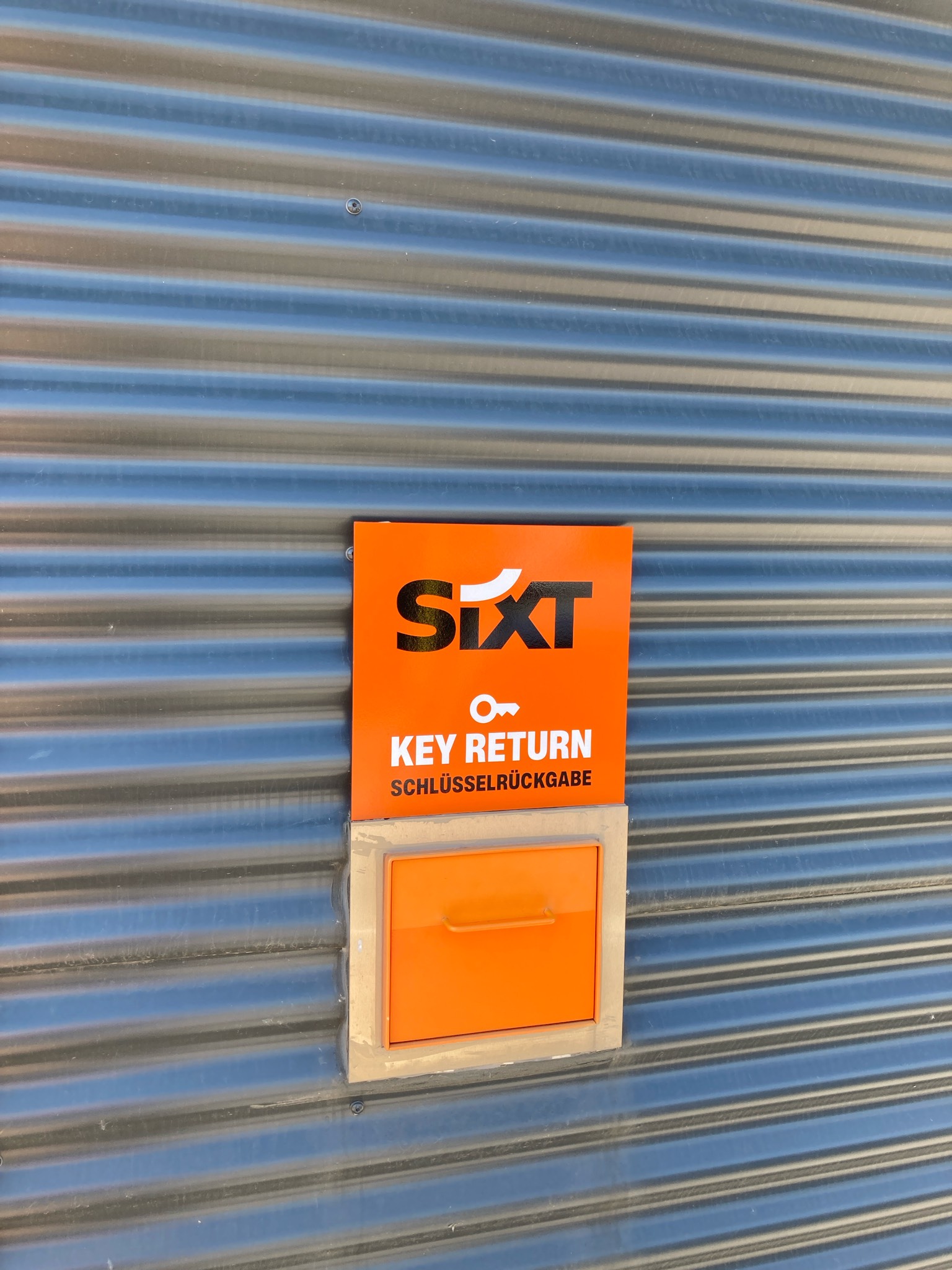 SIXT Autovermietung Saalfeld, Mittlerer Watzenbach 8 b in Saalfeld/Saale