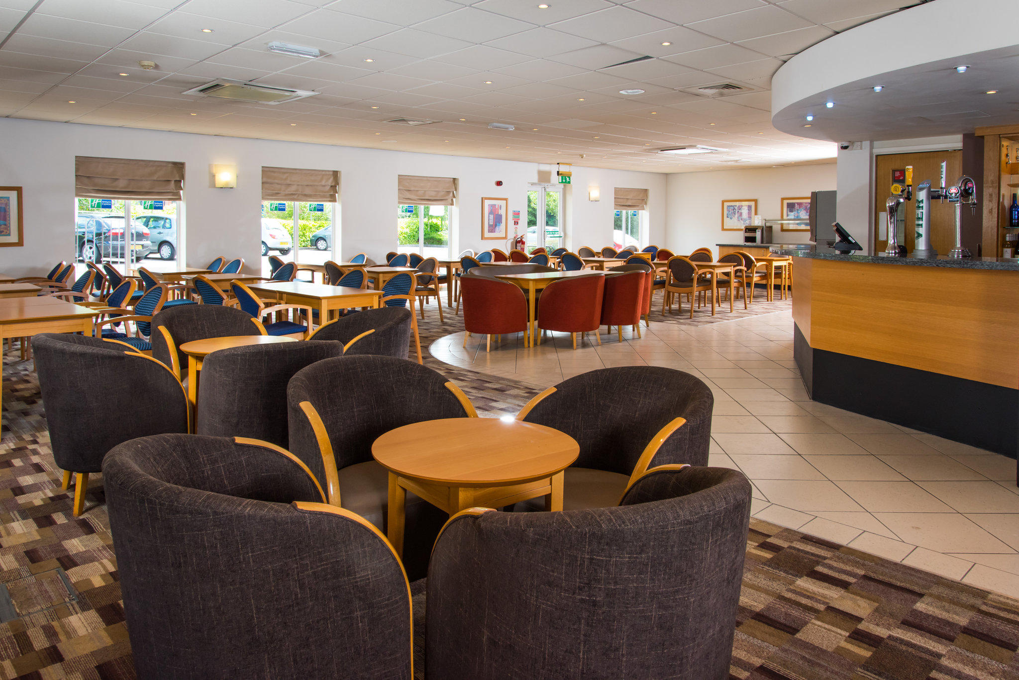 Images Holiday Inn Express Gloucester - South, an IHG Hotel