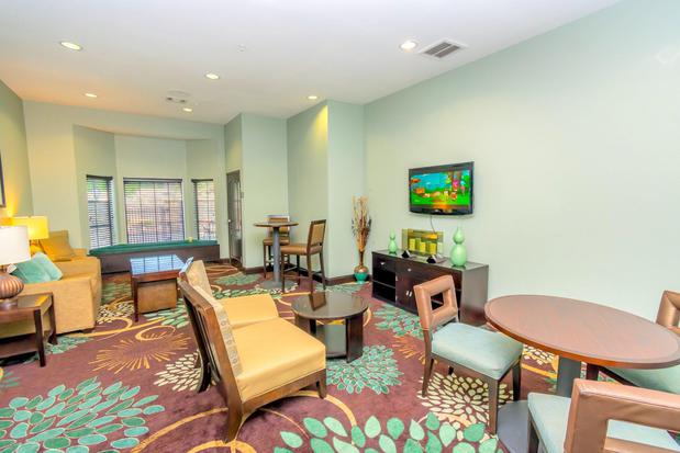 Images Staybridge Suites Houston IAH - Beltway 8 by IHG