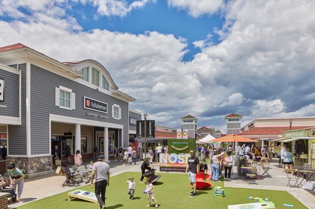 Images Wrentham Village Premium Outlets