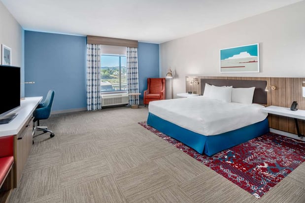 Images Hilton Garden Inn Trinidad Downtown