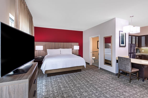 Images Staybridge Suites IAH Airport East by IHG