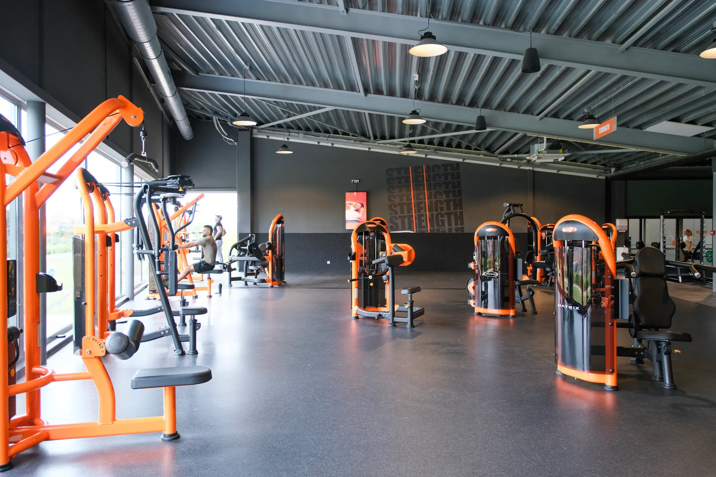 Foto's Basic-Fit 24/7