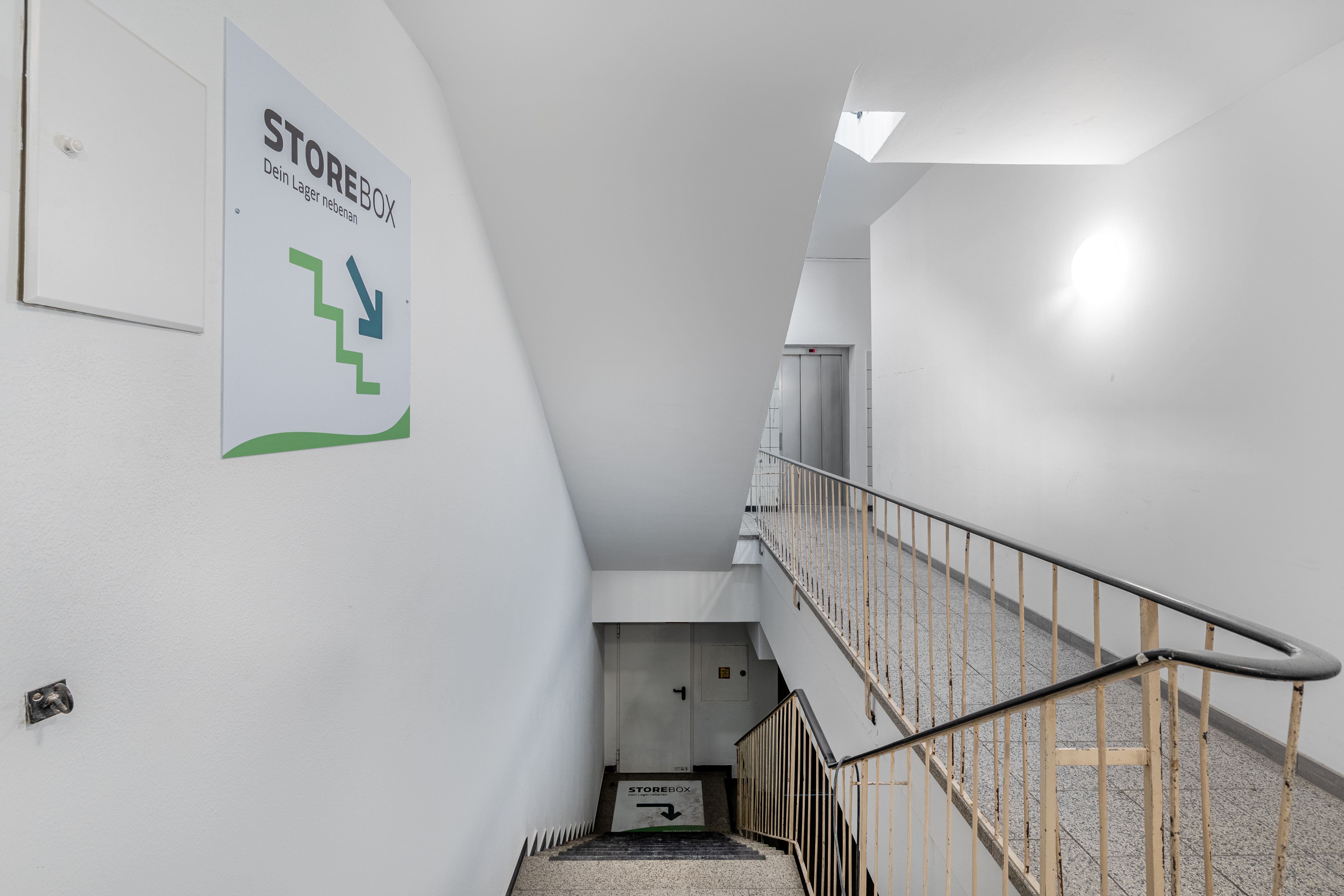 Storebox - Dein Lager nebenan, Heuwaagstraße 2 in Erlangen