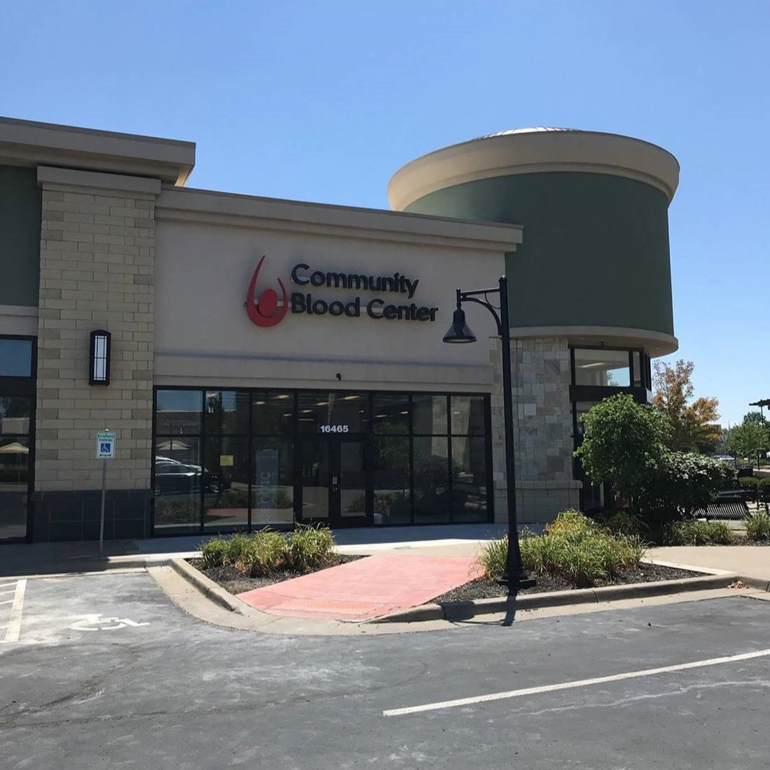 Community Blood Center Olathe Donor Center exterior photo