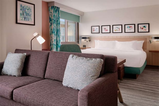Images Hilton Garden Inn LAX Los Angeles Airport