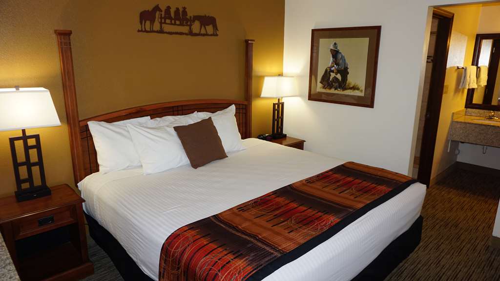 King Suite with Twin Sofa Bed Best Western Grande River Inn & Suites Clifton (970)434-3400