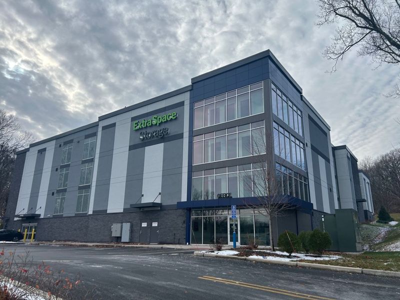 Extra Space Storage Image