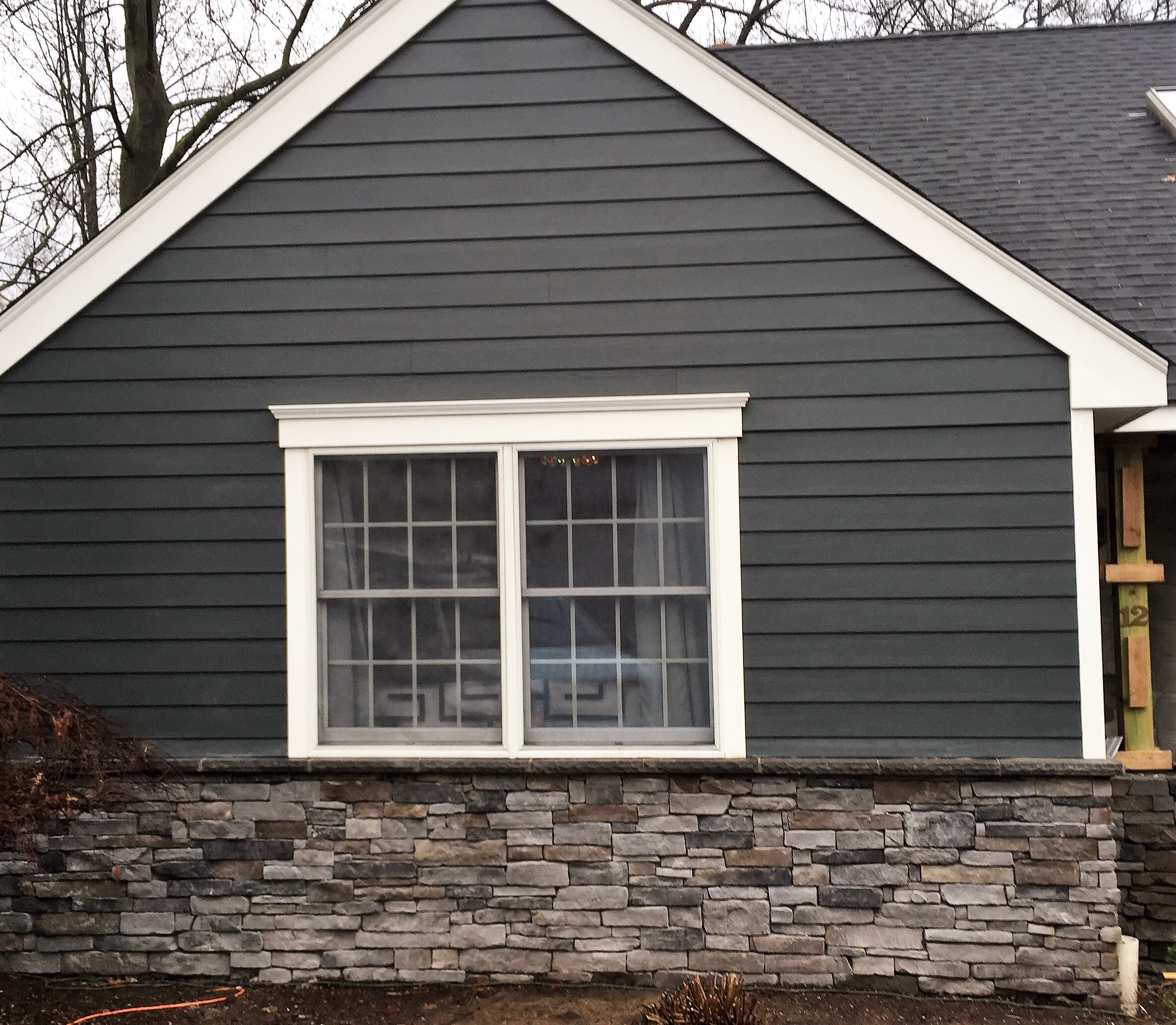 Decorative Stone Masonry Foundation